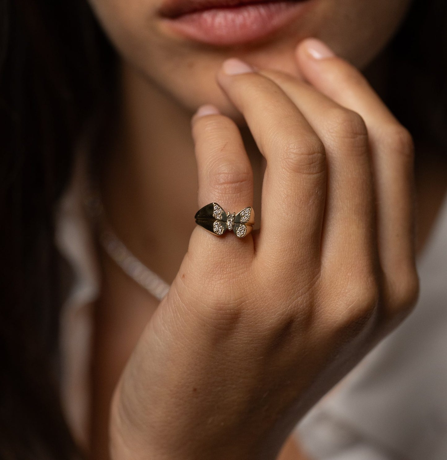 Shoham ring