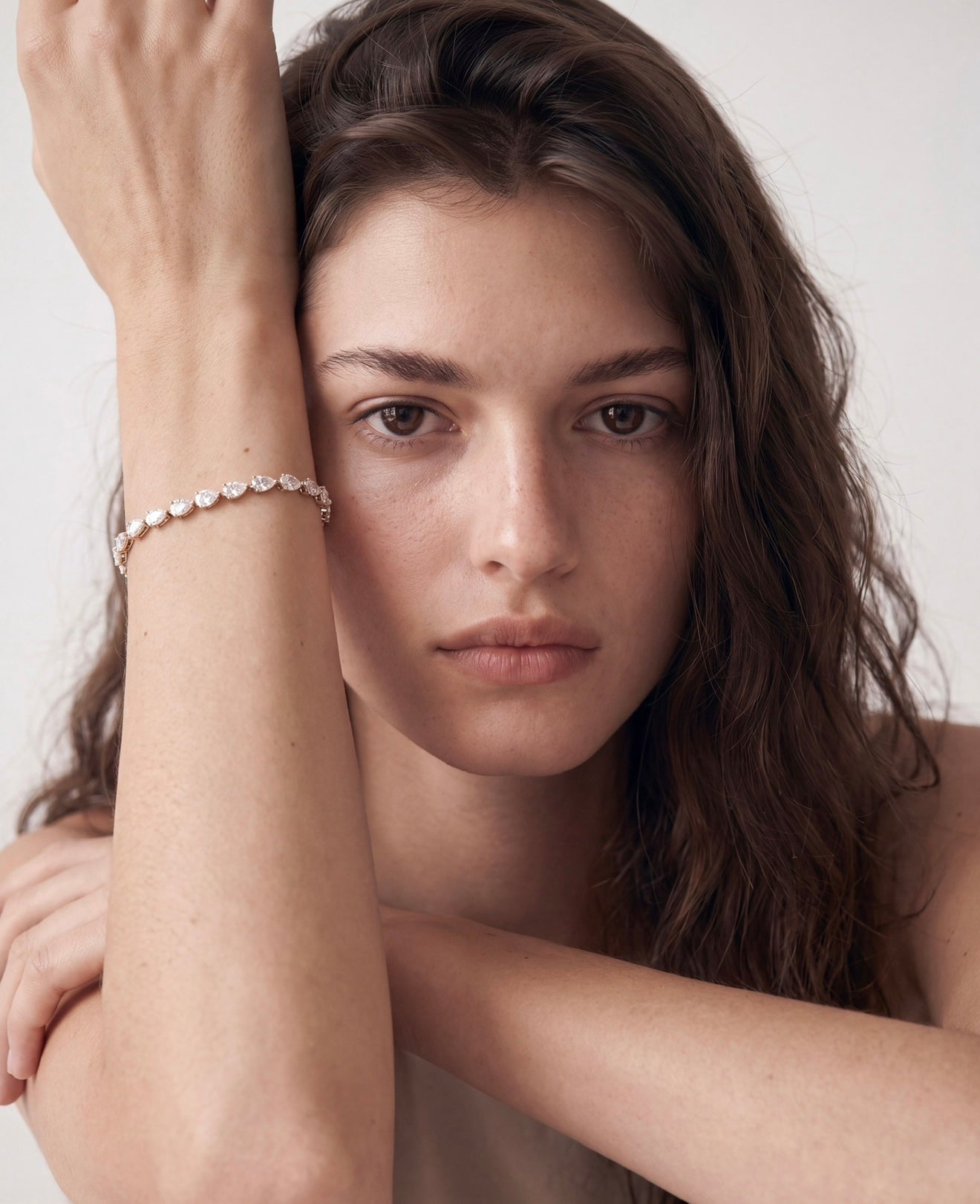 Naia Pear Diamond Bracelet