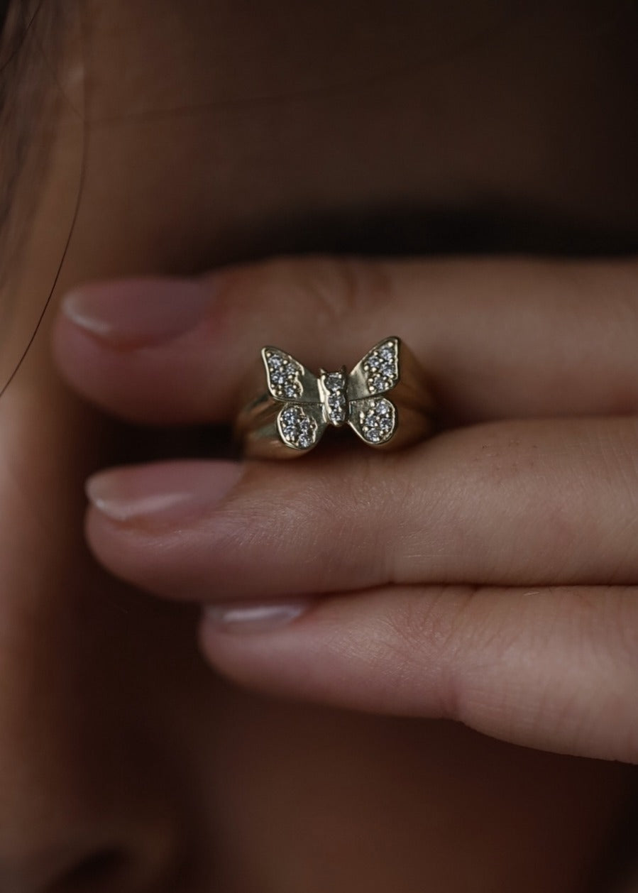 Shoham ring